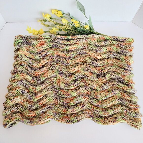 Luxury Merino Wool Hand Knit Cowl Scarf Pastel Multicolor Soft Ripple Textured - Picture 3 of 7